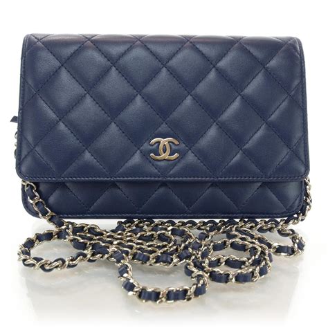 chanel wallet on chain navy.